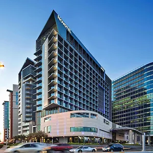 Novotel Al Bustan Otel